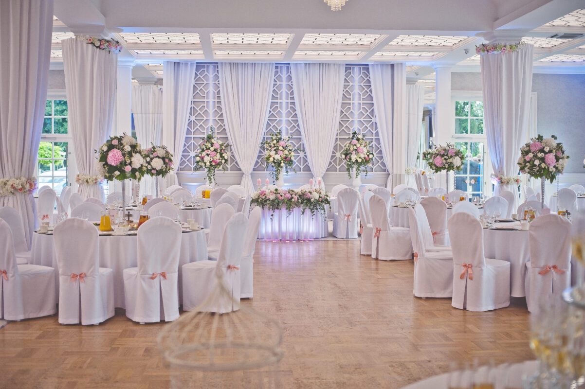 pokrowce na krzesła 10