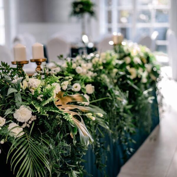 Photo by : Damian Musialski (www.dmstudiofoto.pl)